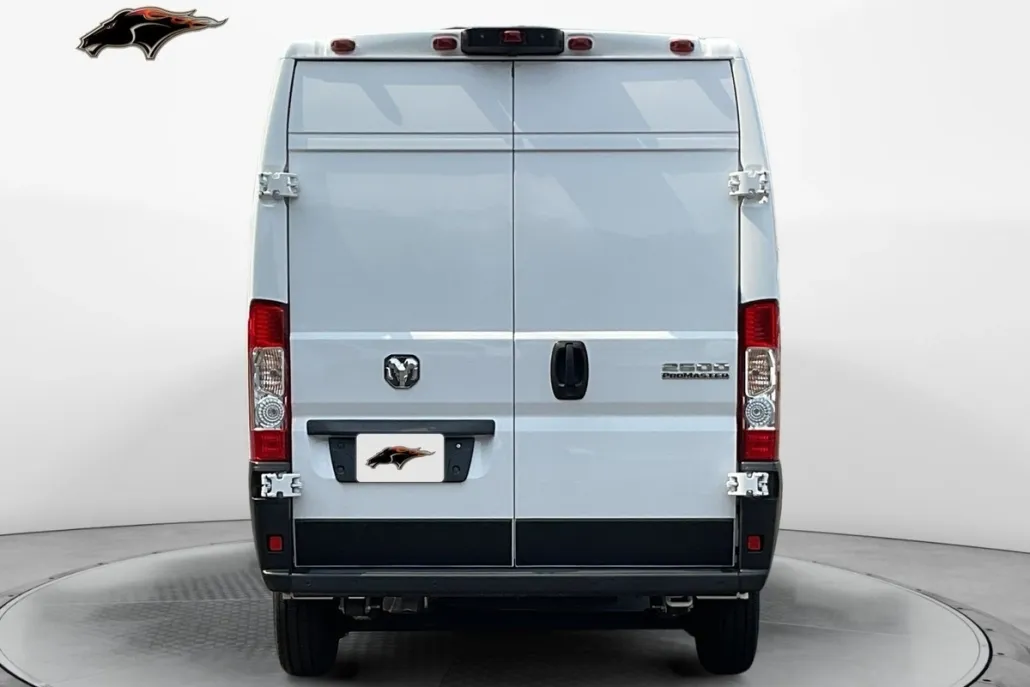 2024 Ram ProMaster 2500 photo 1