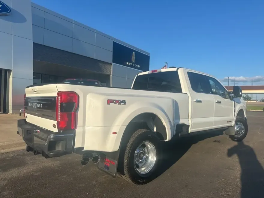 2026 Ford F-350 photo 1