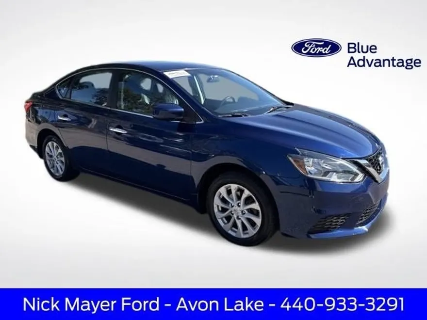 2019 Nissan Sentra SV photo 1