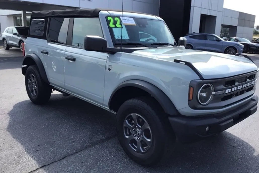 2022 Ford Bronco Big Bend photo 1