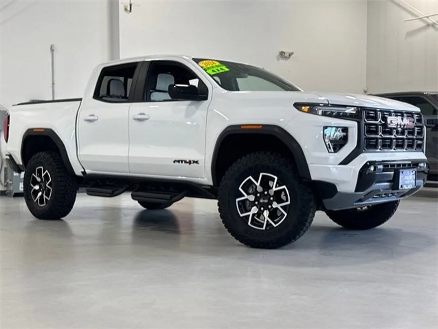 2024 Gmc Canyon AT4X photo 1