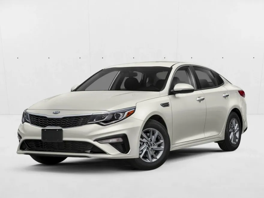 2019 Kia Optima LX photo 1