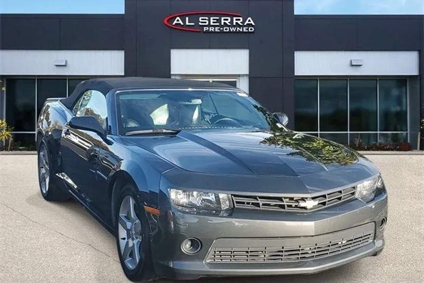 2015 Chevrolet Camaro 2LT photo 1