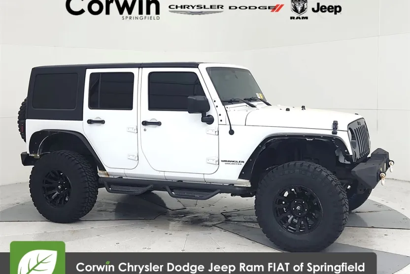 2017 Jeep Wrangler Unlimited Willys photo 1