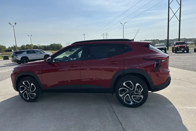 2026 Chevrolet Trax photo 1
