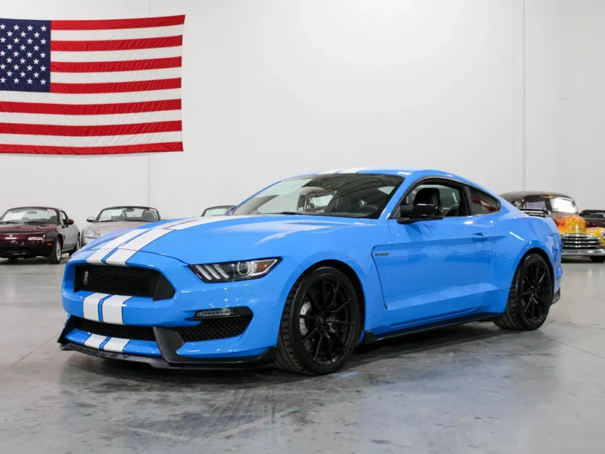 2017 Ford Mustang Shelby GT350 photo 1