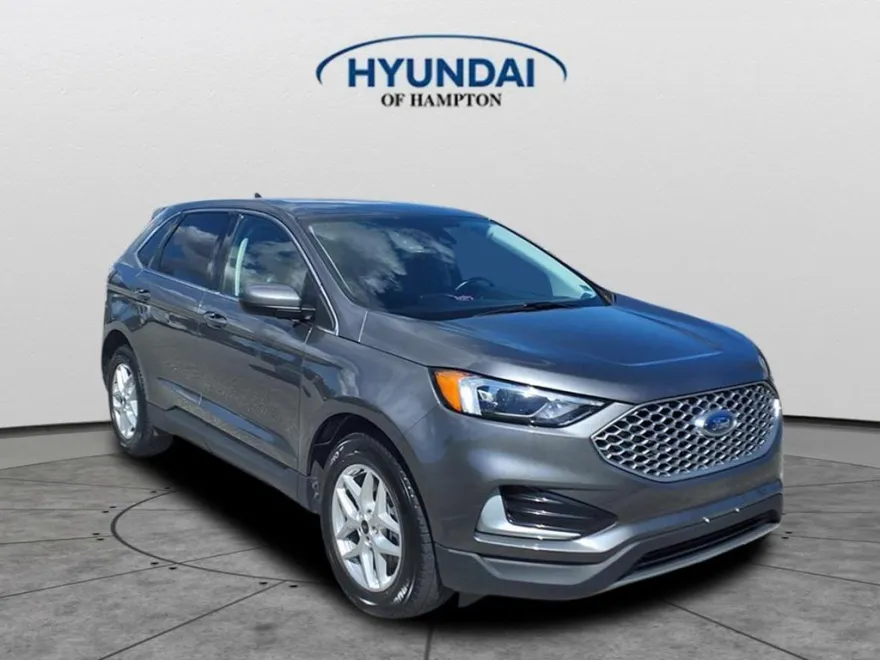 2023 Ford Edge SEL photo 1