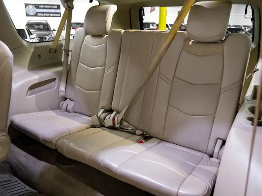 2019 Cadillac Escalade ESV Luxury photo 48