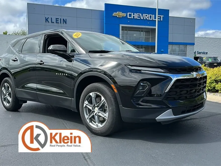 2023 Chevrolet Blazer 2LT photo 1
