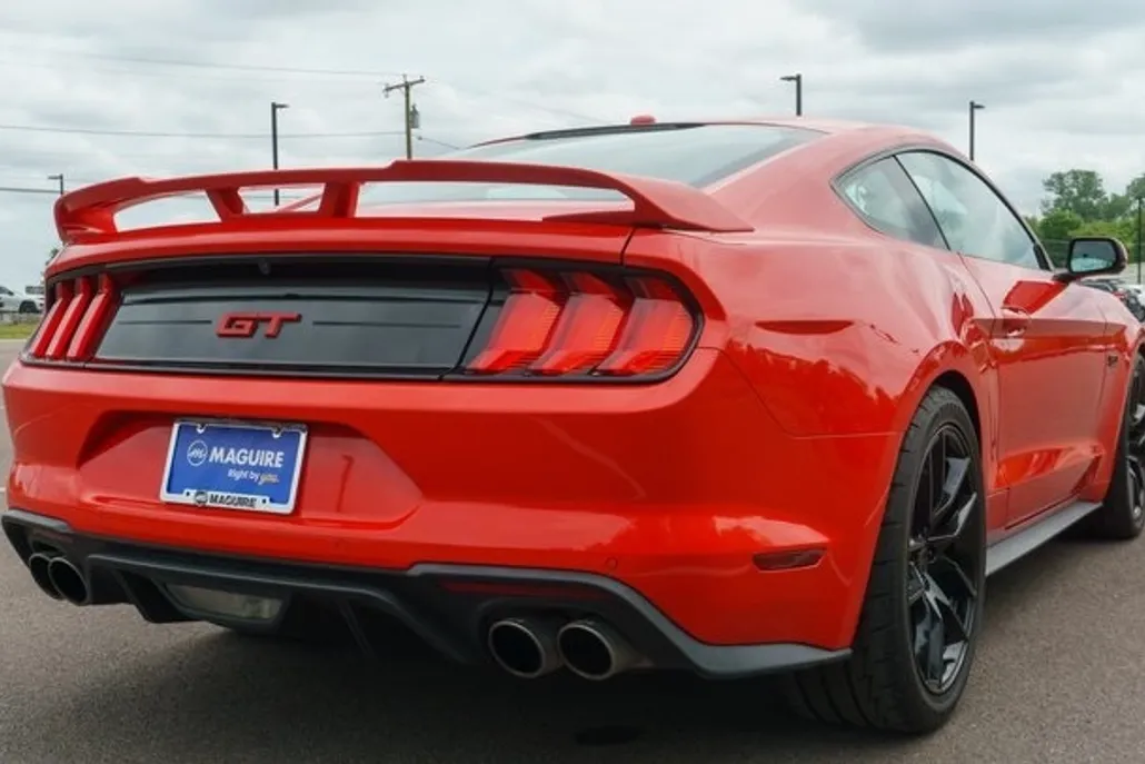 2020 Ford Mustang GT Premium photo 1