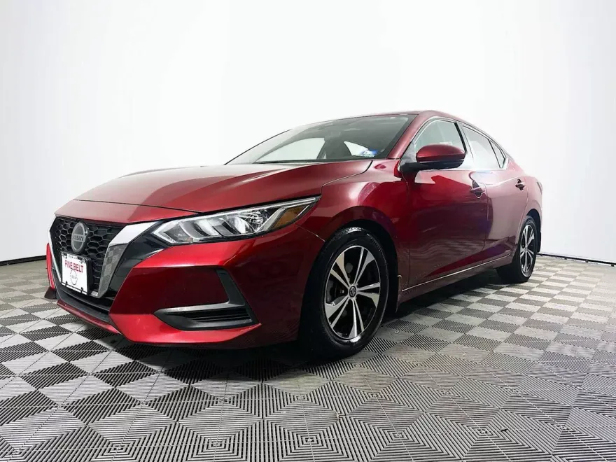 2020 Nissan Sentra SV photo 1
