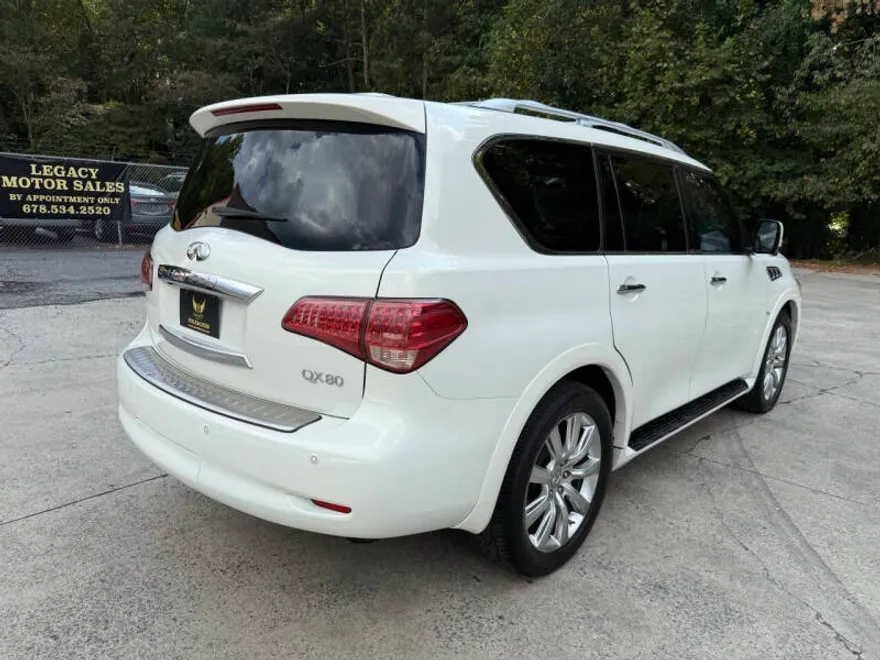 2014 Infiniti QX80 photo 1