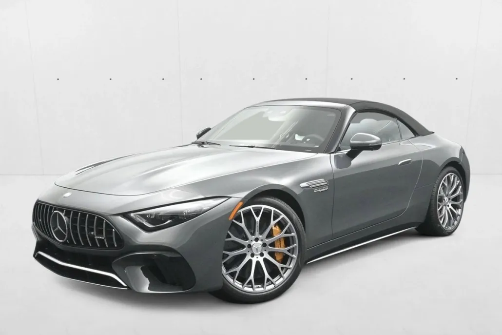 2025 Mercedes Benz SL AMG 63 photo 1