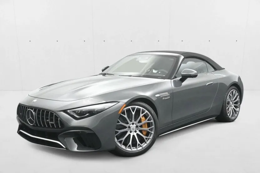 2025 Mercedes Benz SL AMG 63 photo 1