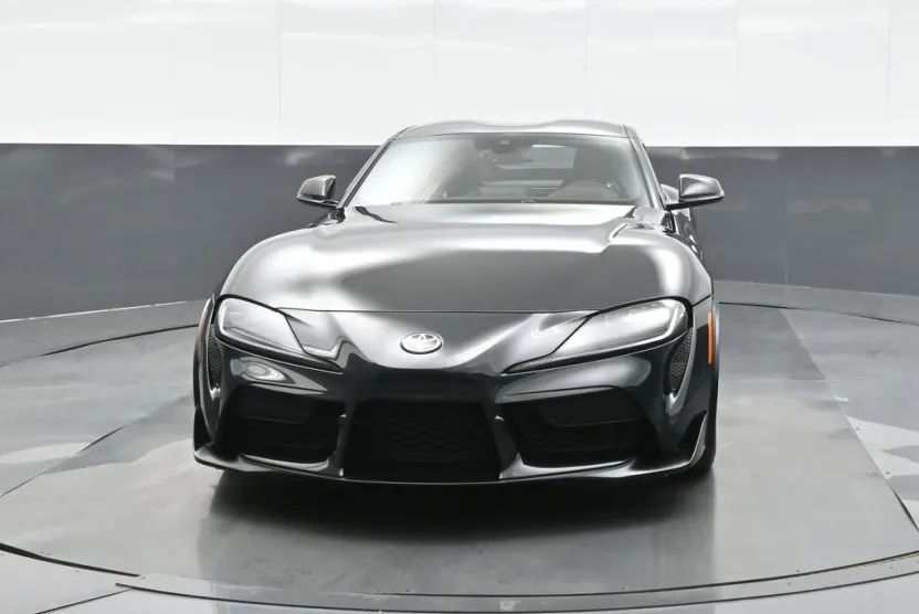 2026 Toyota Supra 3.0 Premium photo 1