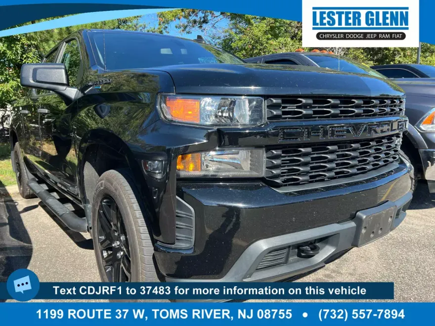 2020 Chevrolet Silverado 1500 Custom photo 1