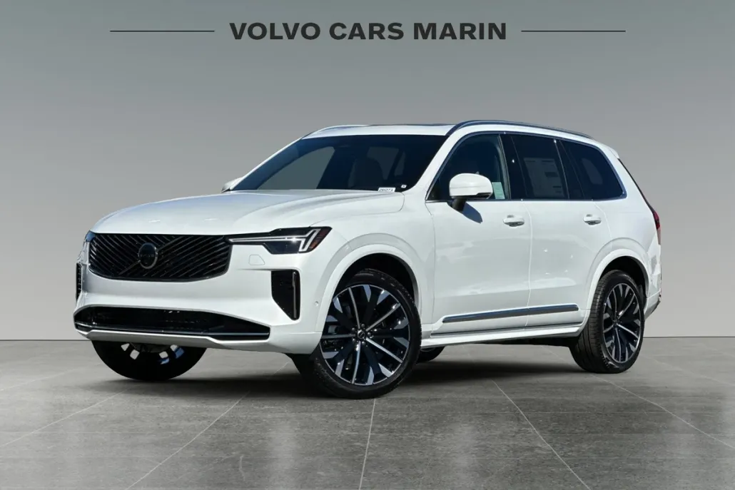2026 Volvo XC90 Plus photo 1