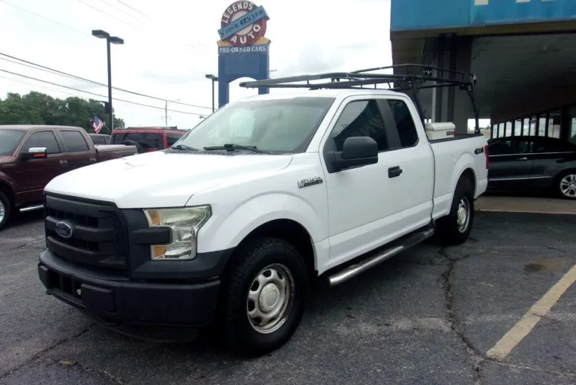 2016 Ford F-150 Lariat photo 1