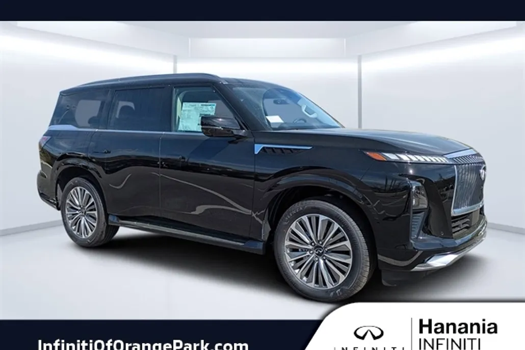 2025 Infiniti QX80 Luxe photo 1