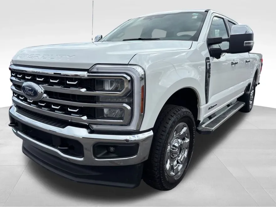 2025 Ford F-250 photo 1
