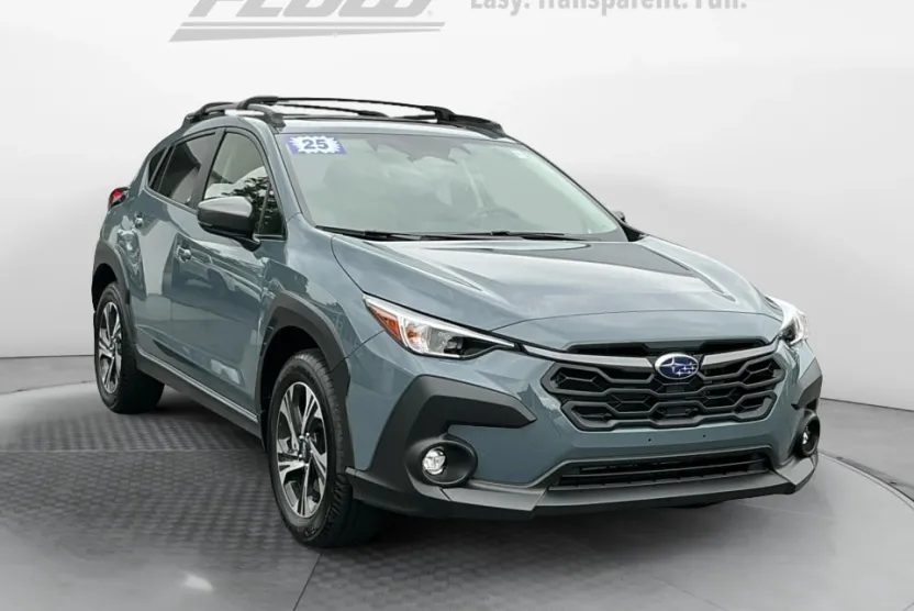 2025 Subaru Crosstrek Premium photo 1
