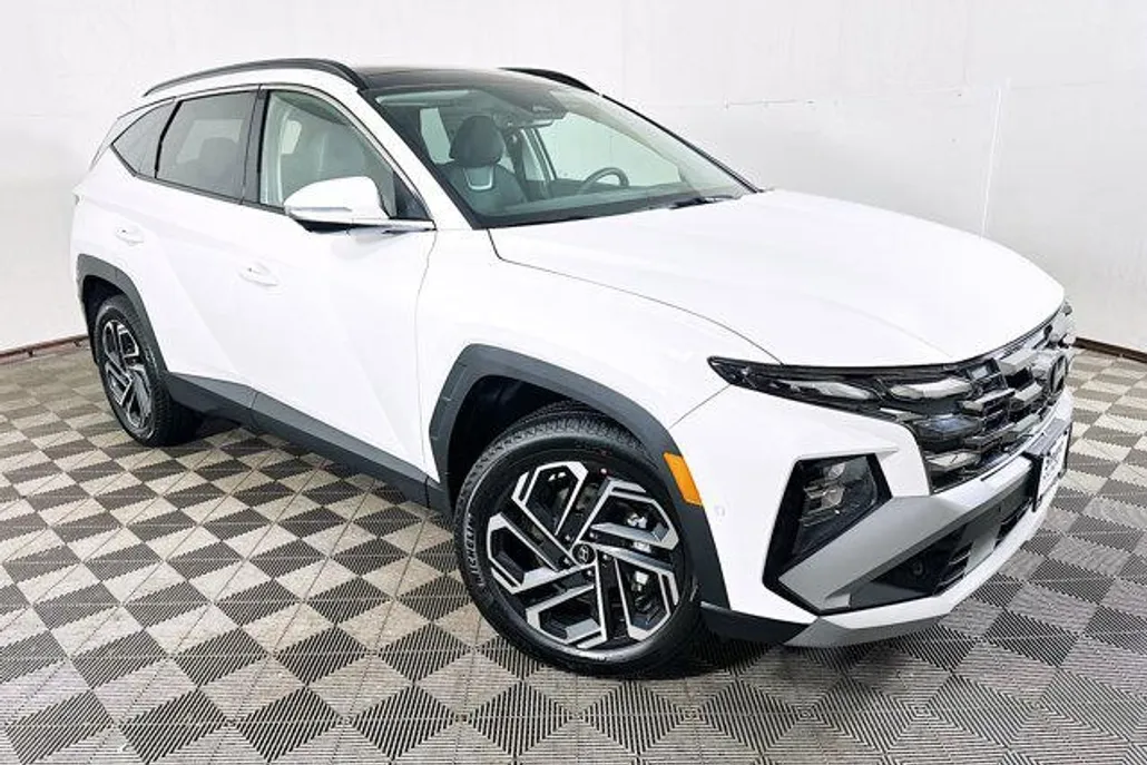 2025 Hyundai Tucson Limited photo 1