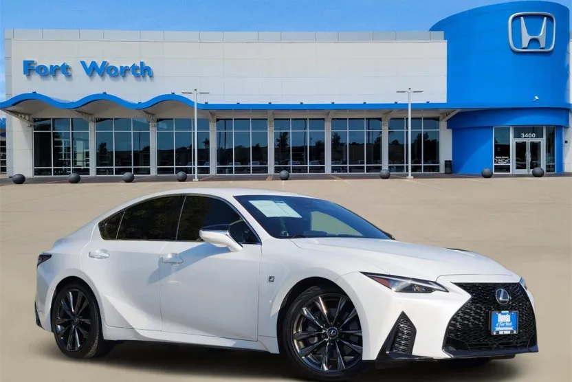 2021 Lexus IS 350 F SPORT photo 1