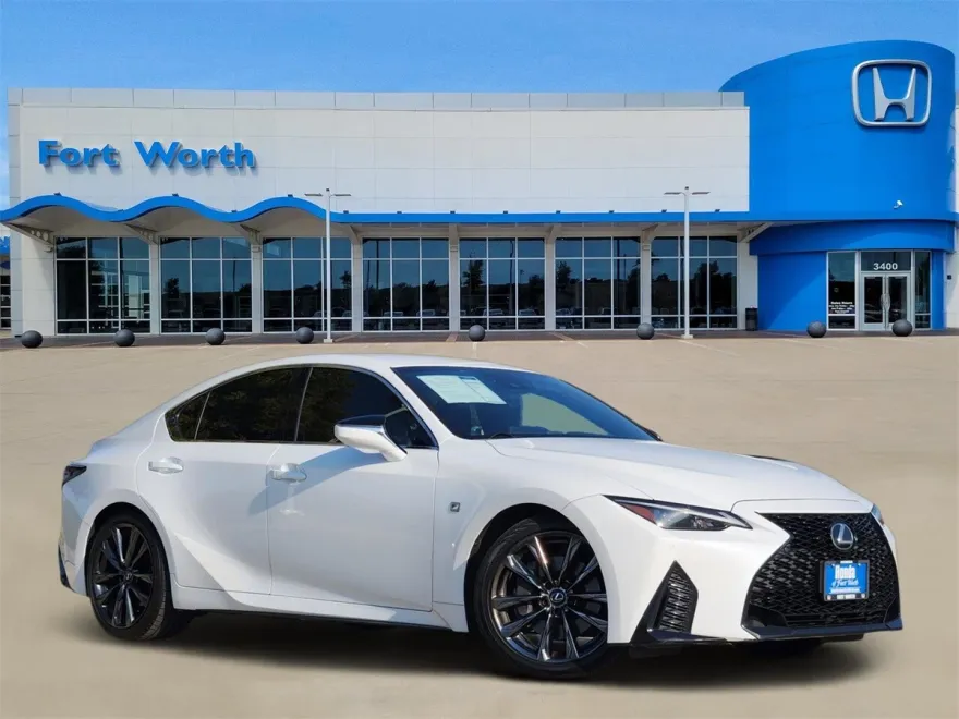 2021 Lexus IS 350 F SPORT photo 1