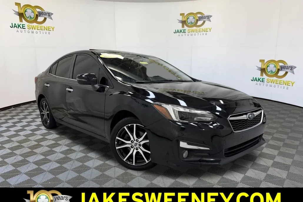 2017 Subaru Impreza 2.0i Limited photo 1