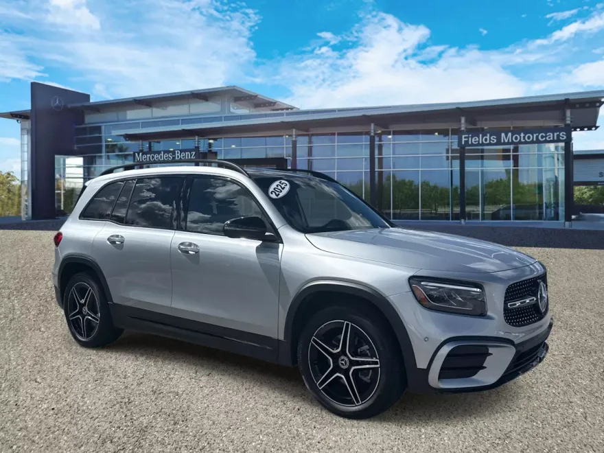 2025 Mercedes Benz GLB 250 photo 1