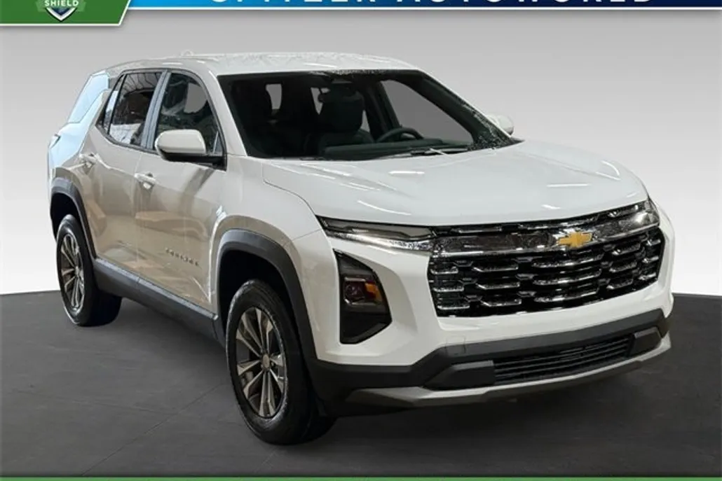 2026 Chevrolet Equinox LT photo 1