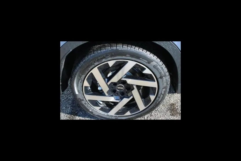 2025 Mini Countryman ALL4 SE photo 1