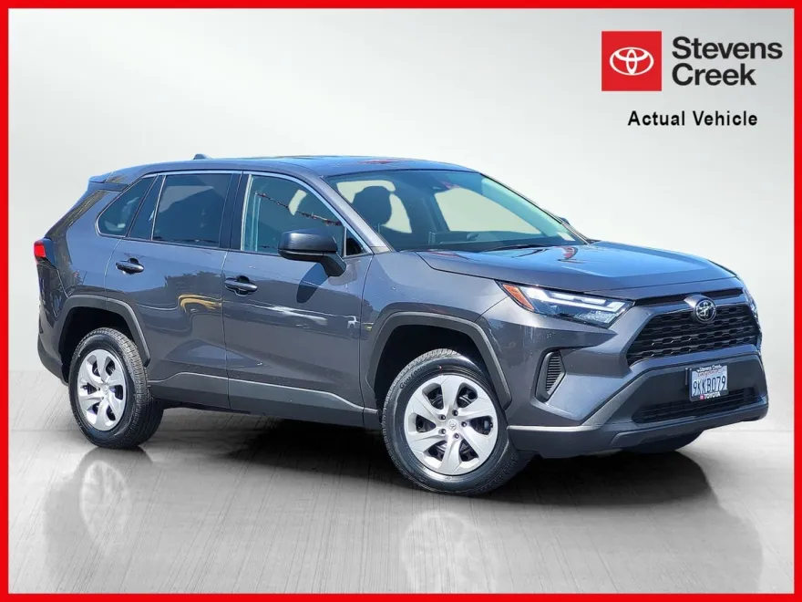 2024 Toyota RAV4 LE photo 1