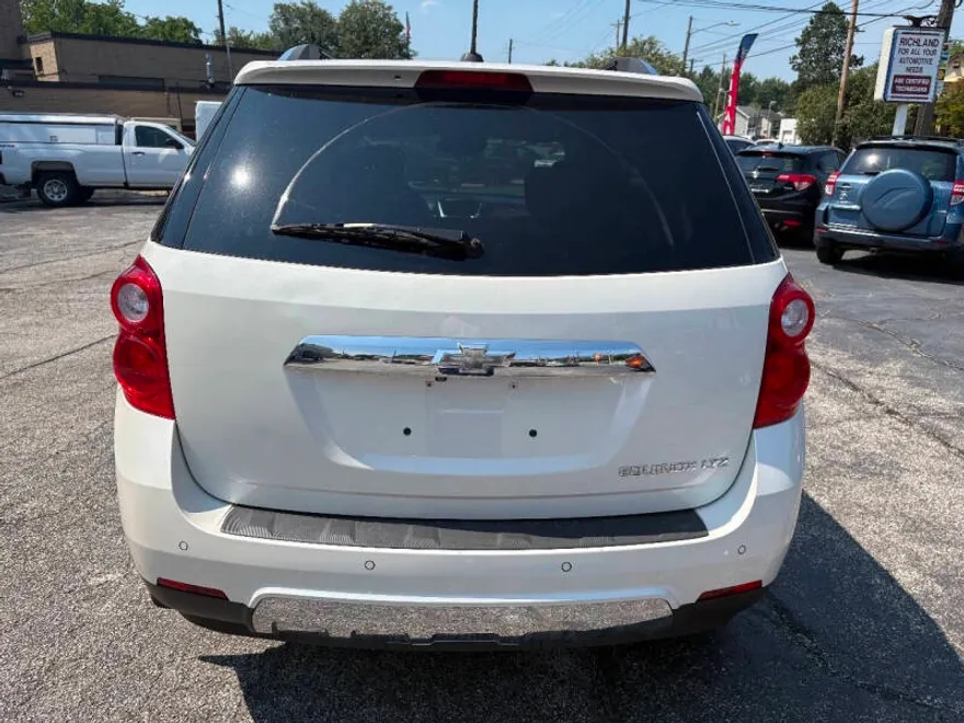 2015 Chevrolet Equinox LTZ photo 1