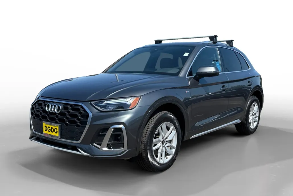2022 Audi Q5 45 S line Premium photo 1