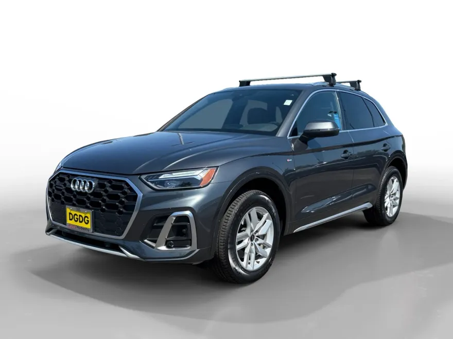2022 Audi Q5 45 S line Premium photo 1