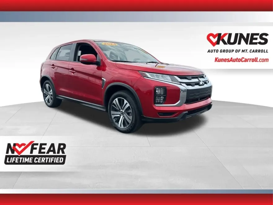 2024 Mitsubishi Outlander Sport SE photo 1