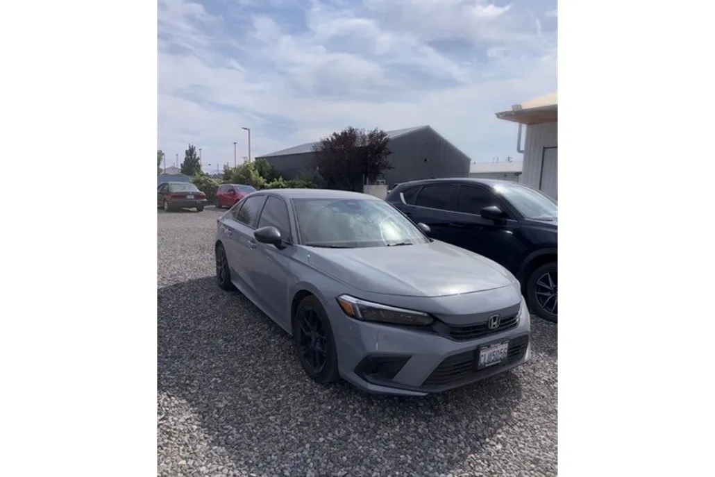 2024 Honda Civic Sport photo 1