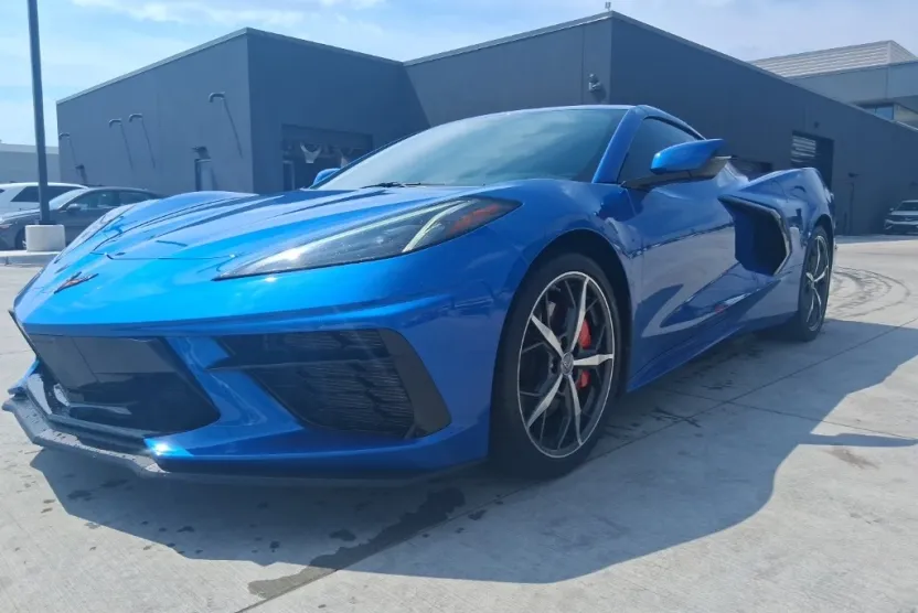 2023 Chevrolet Corvette Stingray 1LT photo 1