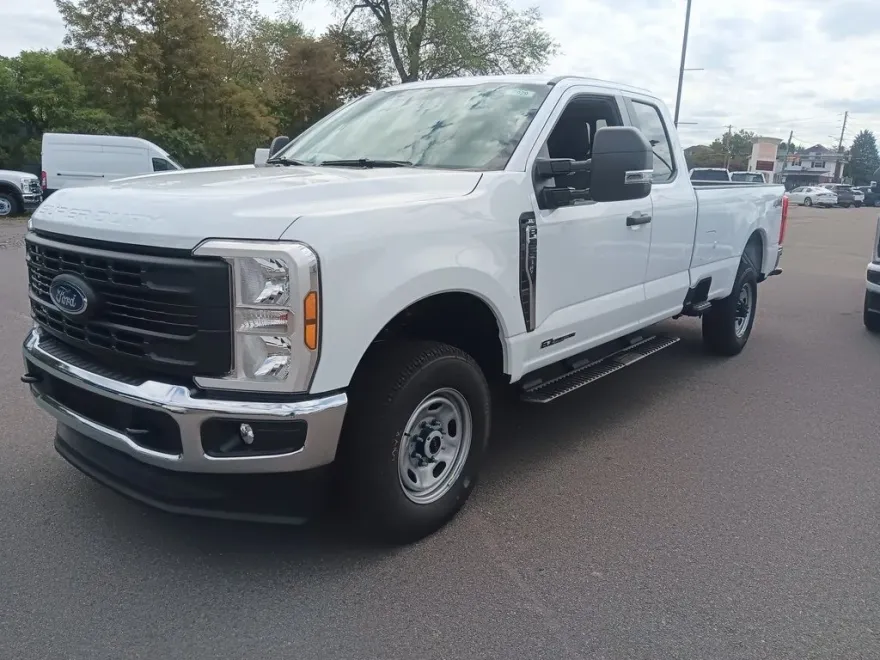 2026 Ford F-350 photo 1