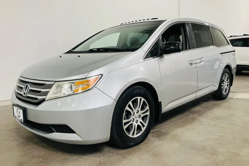 2012 Honda Odyssey EX-L photo 1