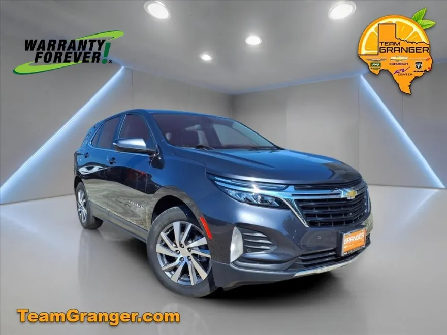 2022 Chevrolet Equinox LT photo 1
