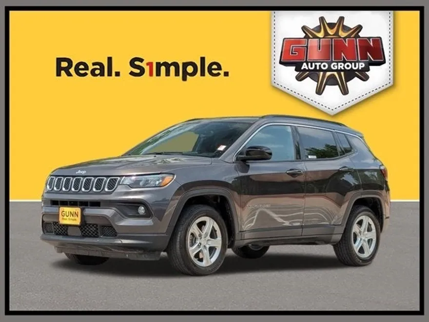 2024 Jeep Compass Latitude photo 1