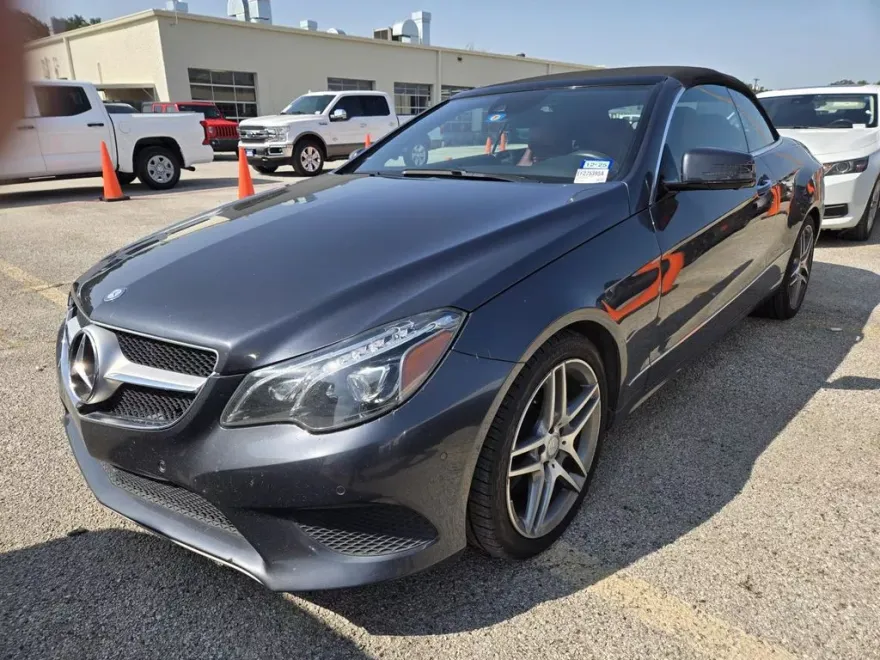 2014 Mercedes Benz E 350 photo 1