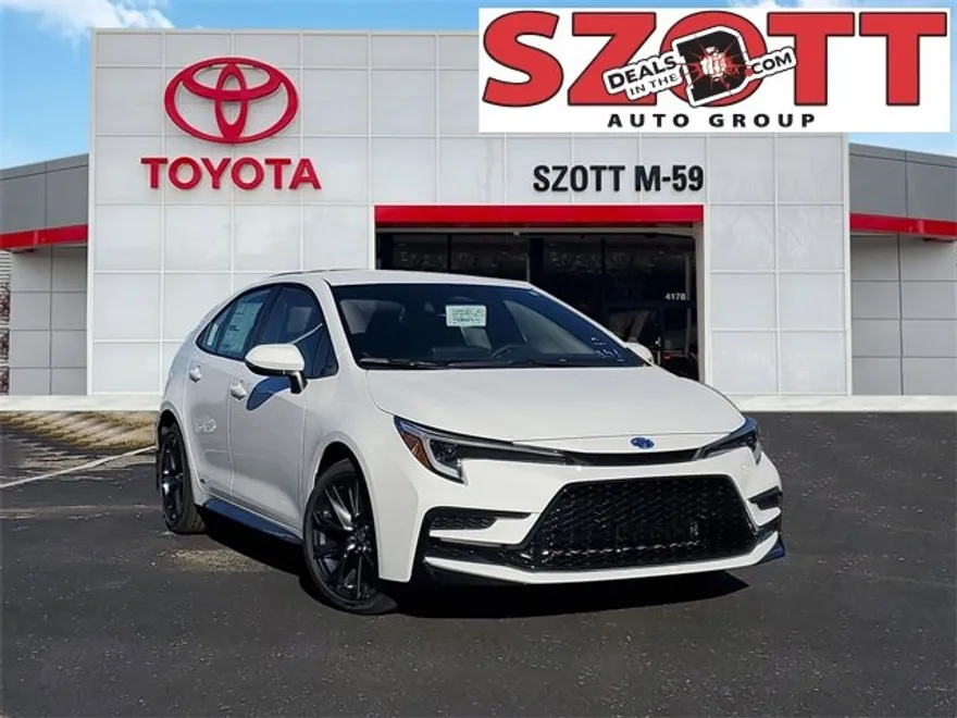 2025 Toyota Corolla Hybrid SE photo 1