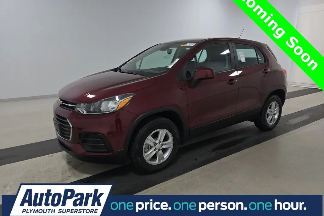 2017 Chevrolet Trax LS photo 1