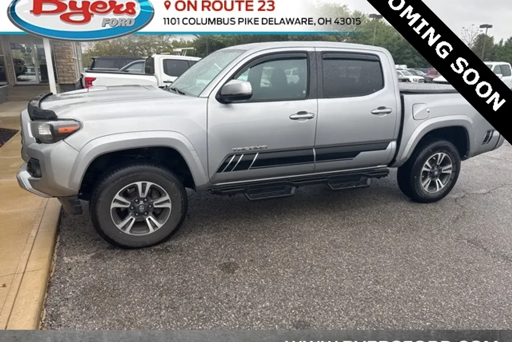 2019 Toyota Tacoma TRD Sport photo 1