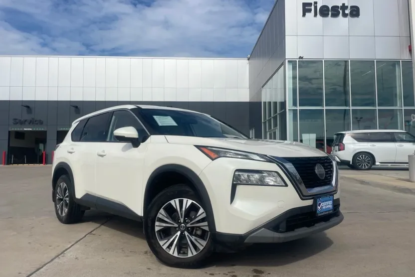 2021 Nissan Rogue SV photo 1