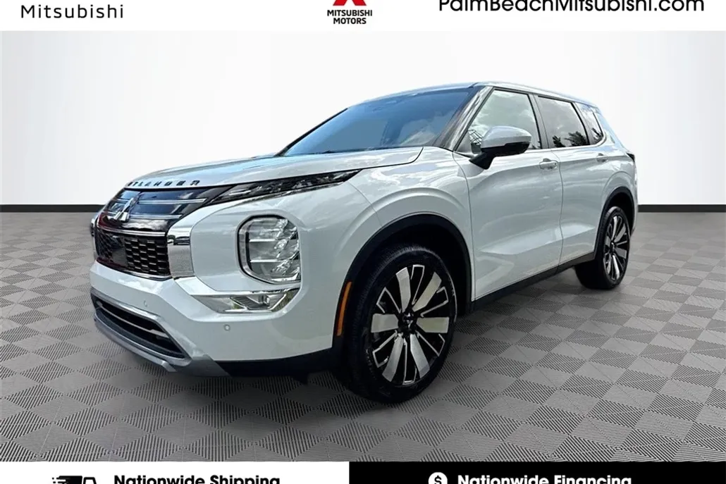 2025 Mitsubishi Outlander SE photo 1
