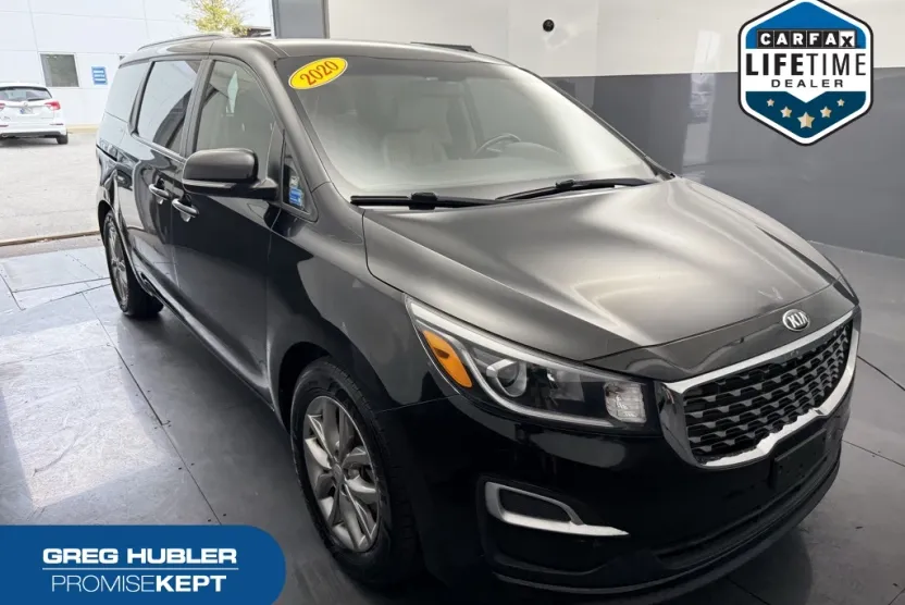 2020 Kia Sedona EX photo 1